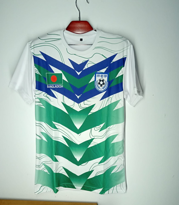 Nwe .Bd.Football Spots jersey